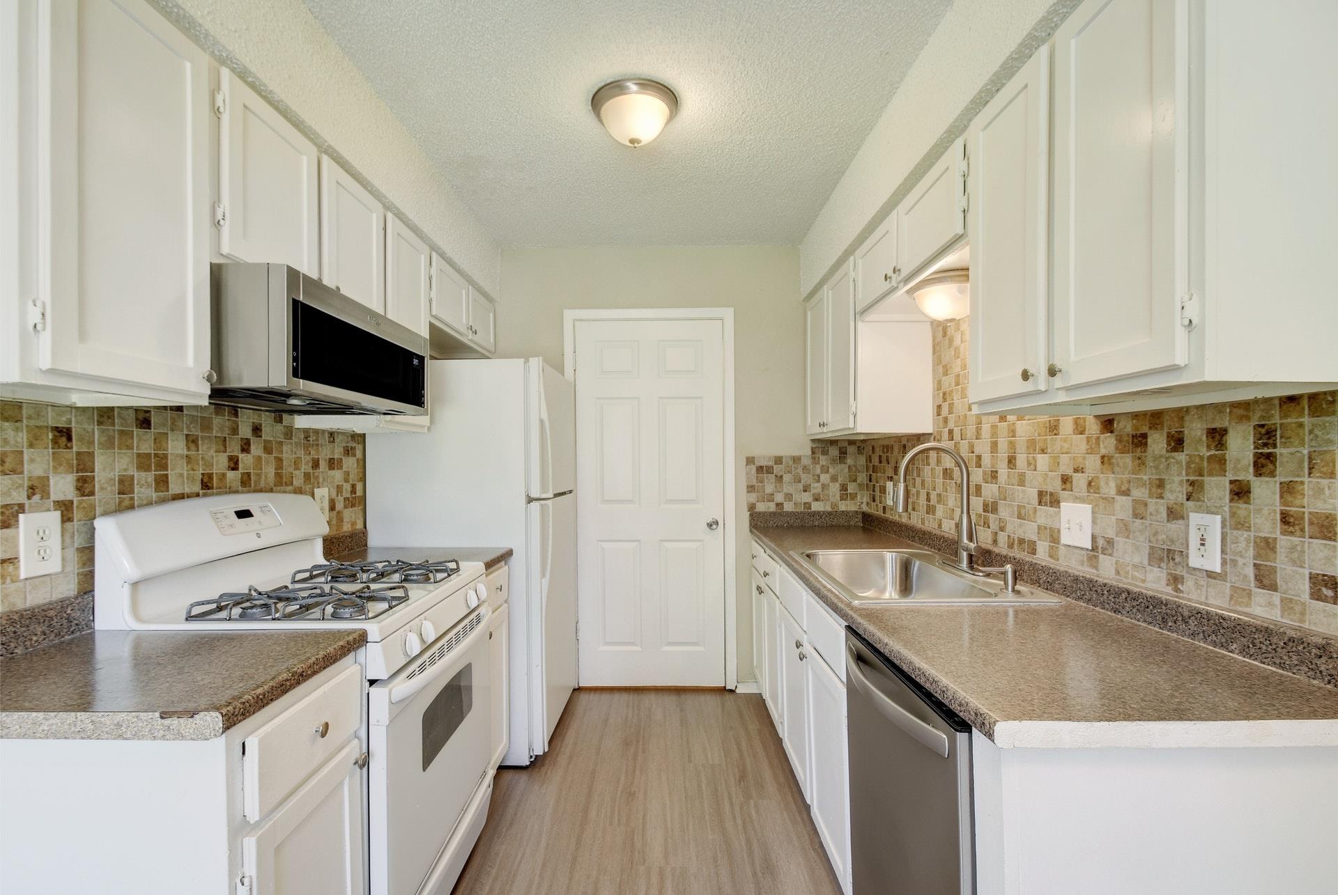 418 Linden St # A, Bastrop, TX 78602
