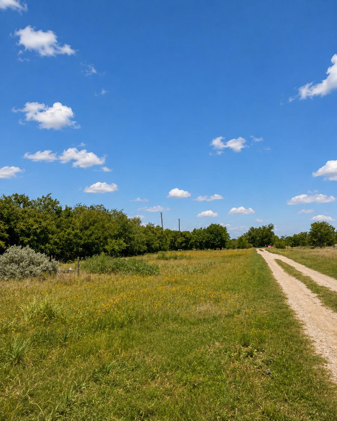 3951 Fm 970, Florence, TX 76527