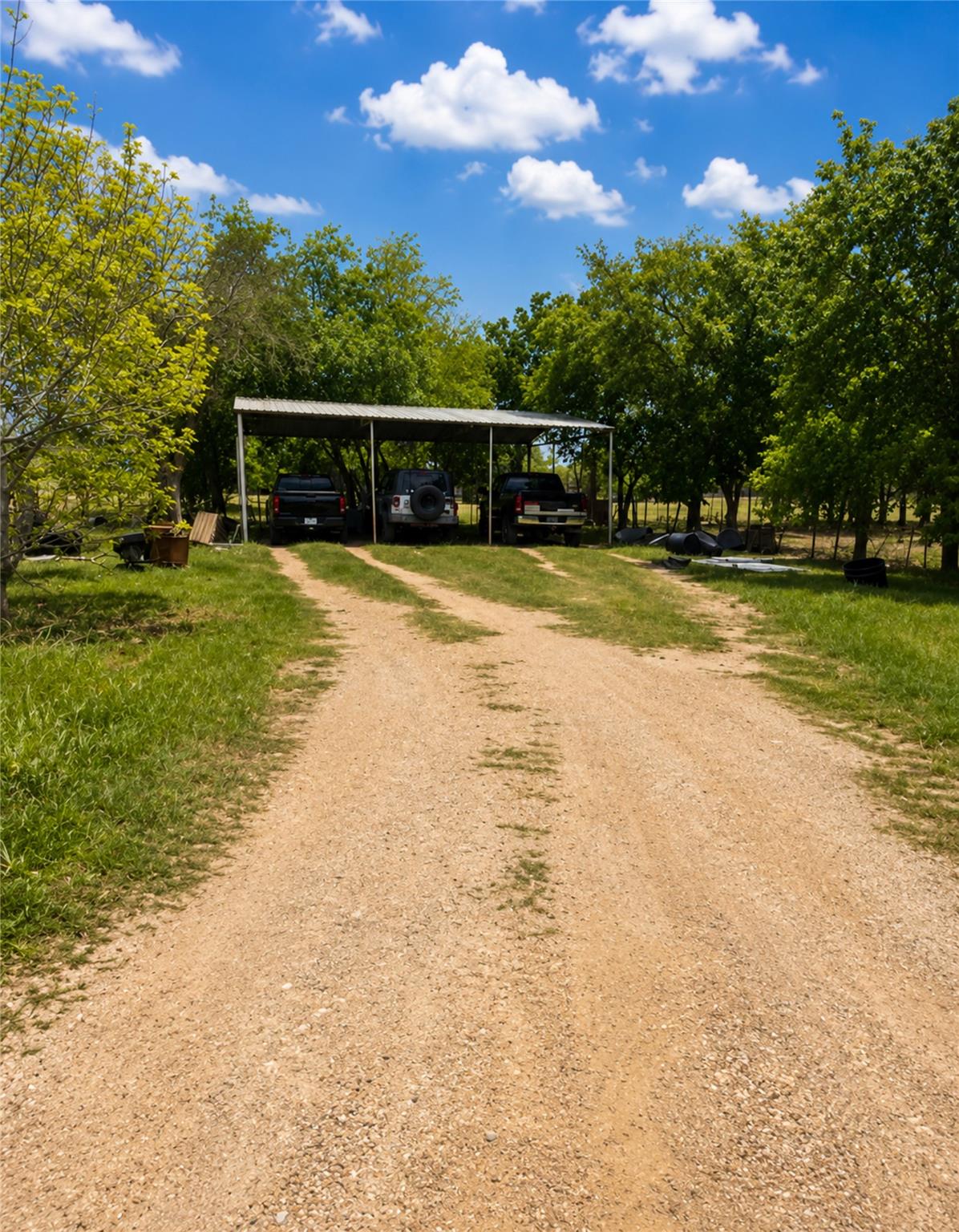 3951 Fm 970, Florence, TX 76527
