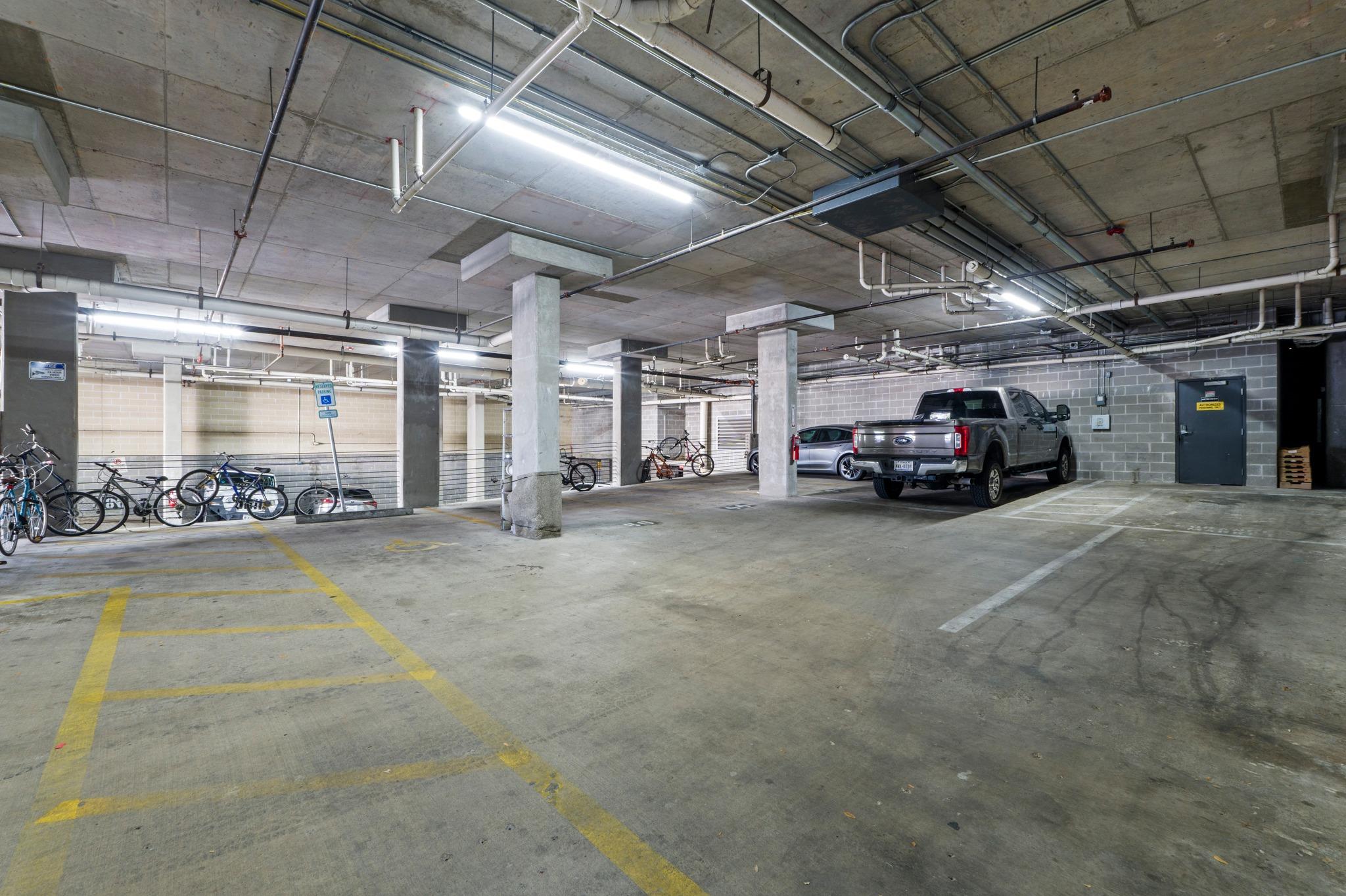 910 W 25th St # 209, Austin, TX 78705