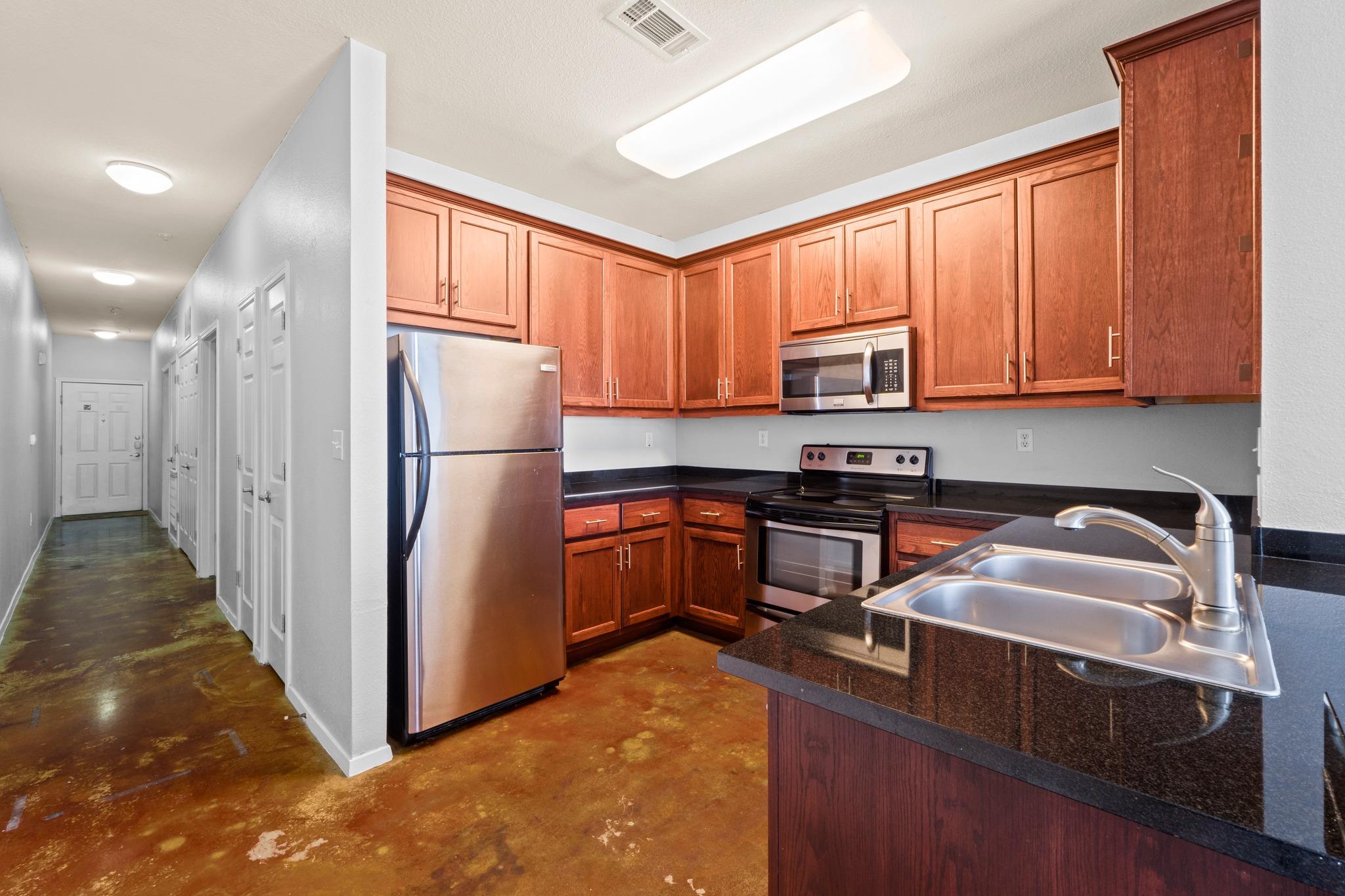 910 W 25th St # 209, Austin, TX 78705