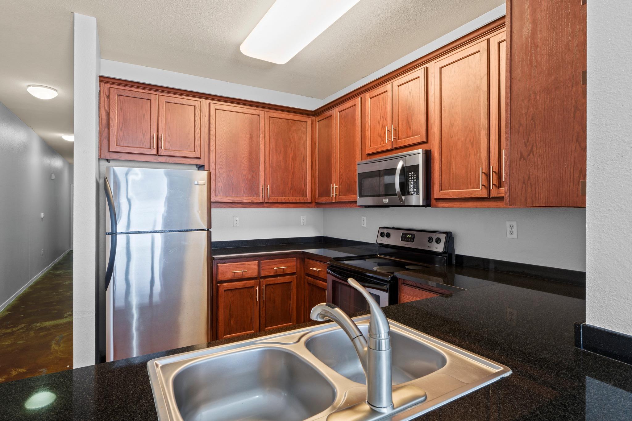 910 W 25th St # 209, Austin, TX 78705