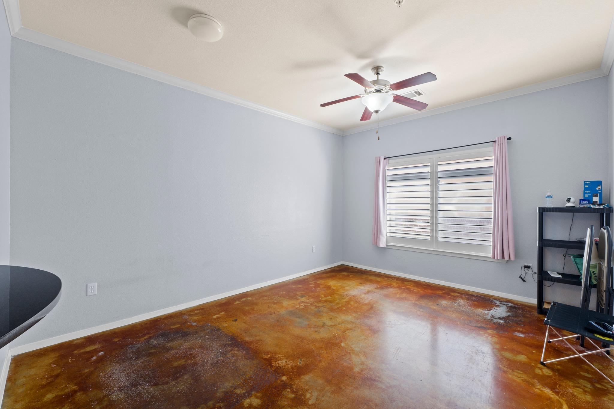 910 W 25th St # 209, Austin, TX 78705