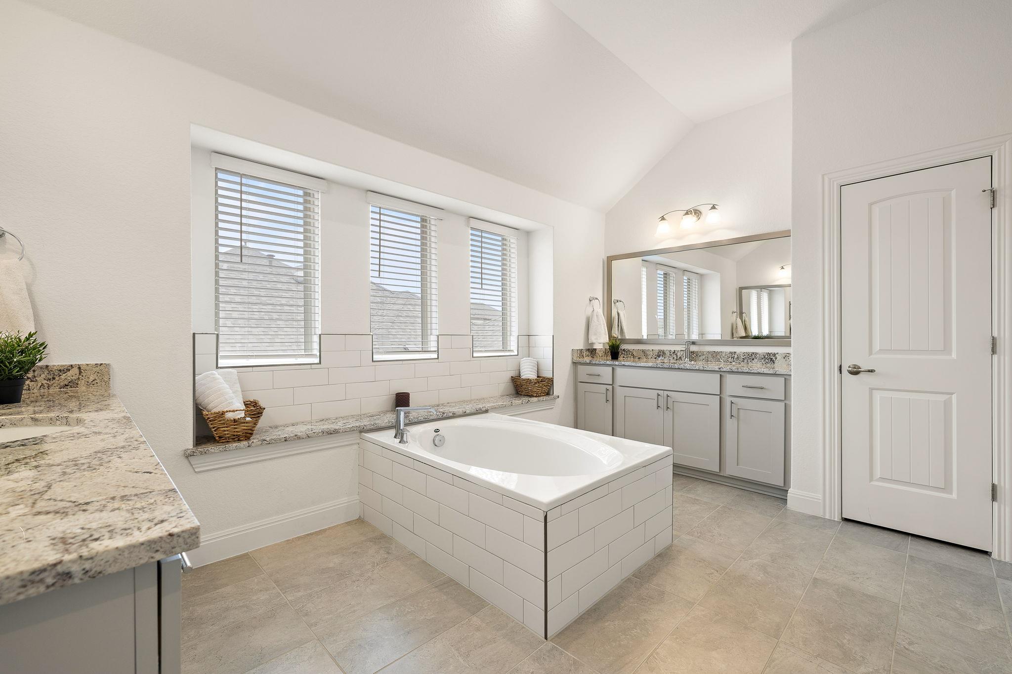 2901 Oak Chase Cv, Leander, TX 78641