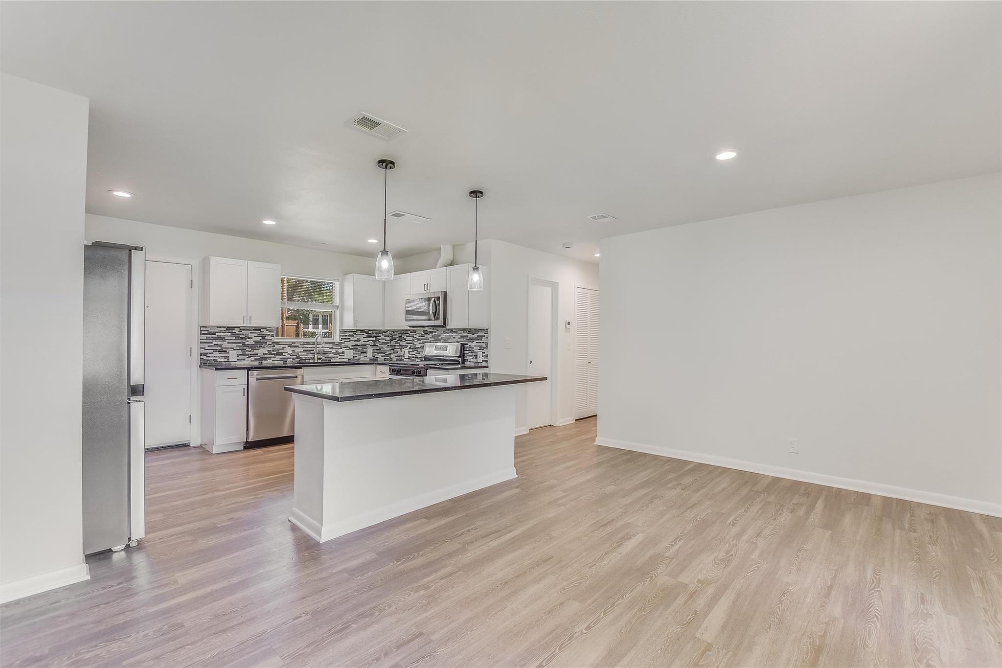 1202 W 22nd St # B, Austin, TX 78705