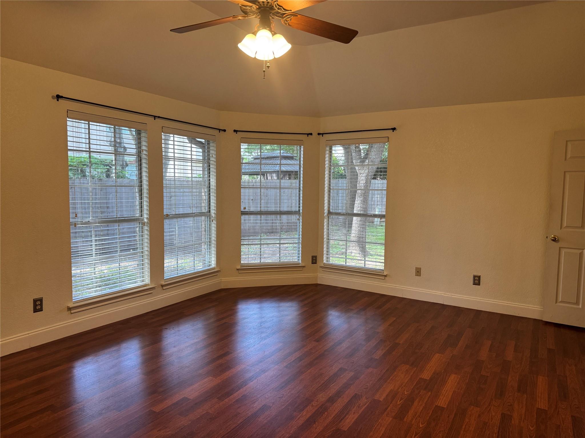 8001 Tallyho Trl, Austin, TX 78729