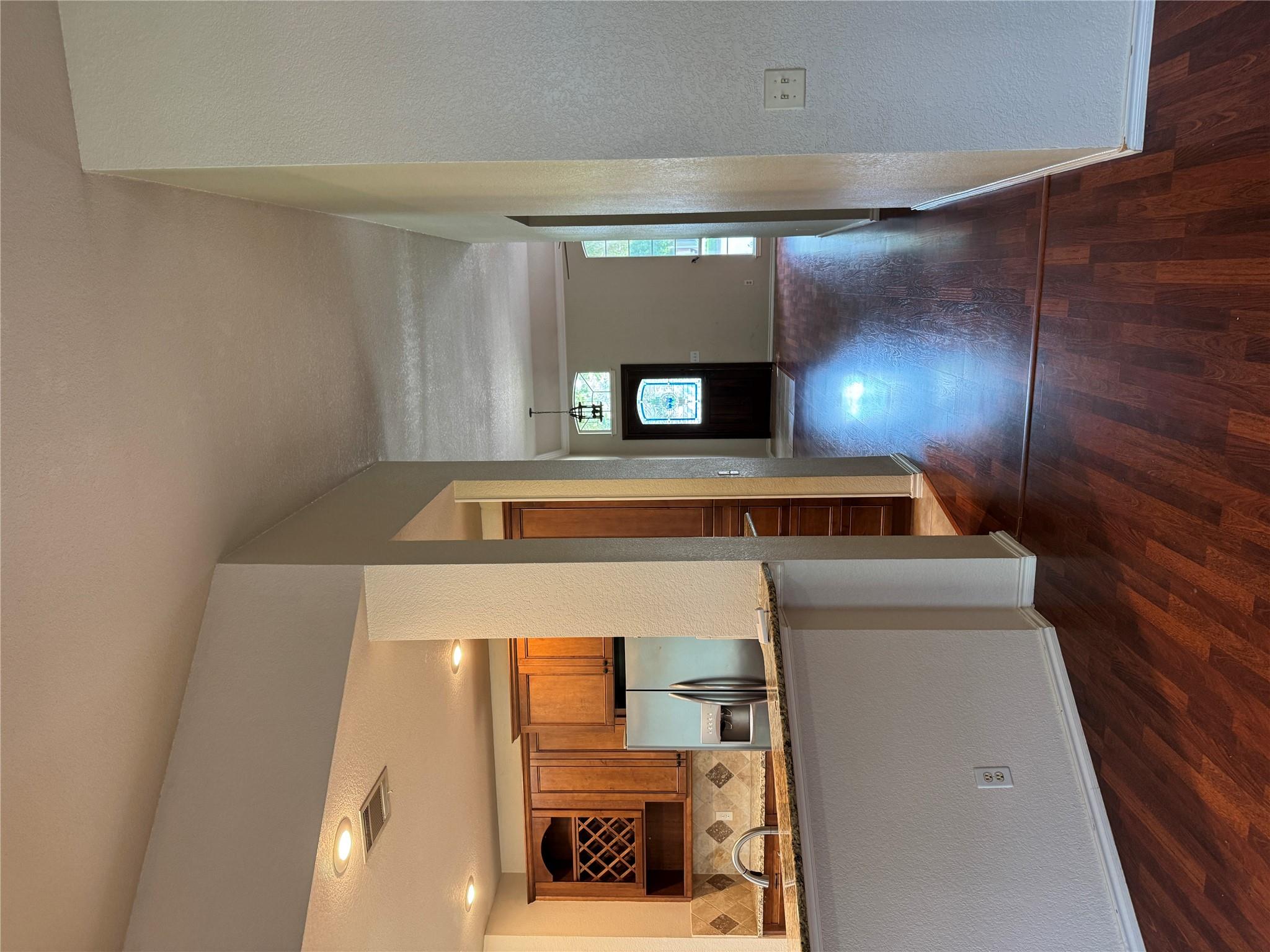 8001 Tallyho Trl, Austin, TX 78729