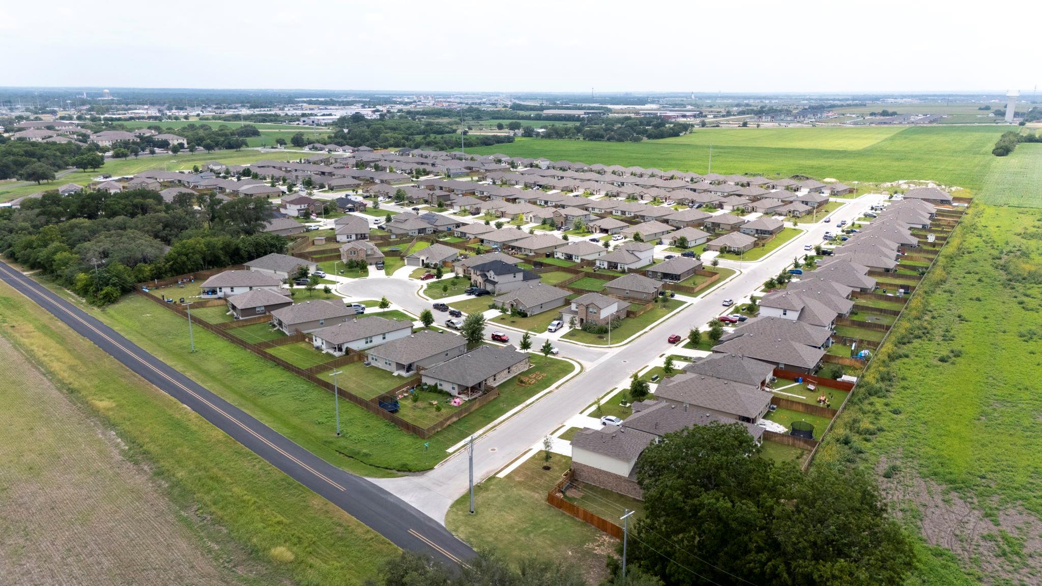 1444 Acorn Wood, Seguin, TX 78155