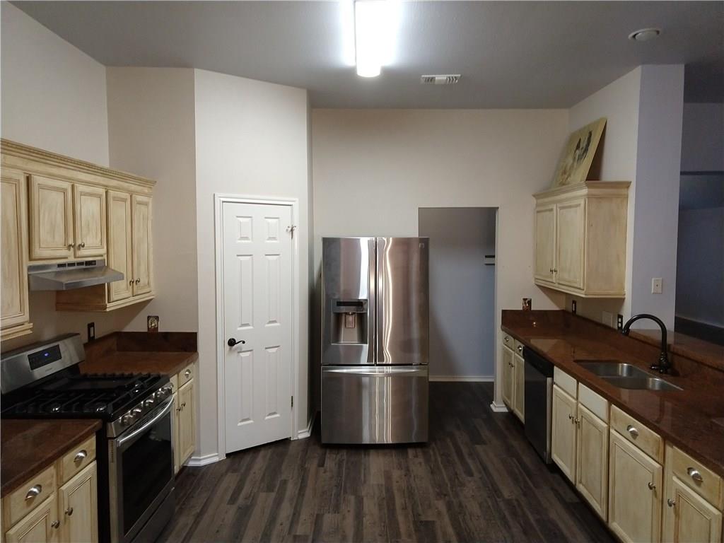 1007 Russwood Cv, Round Rock, TX 78681