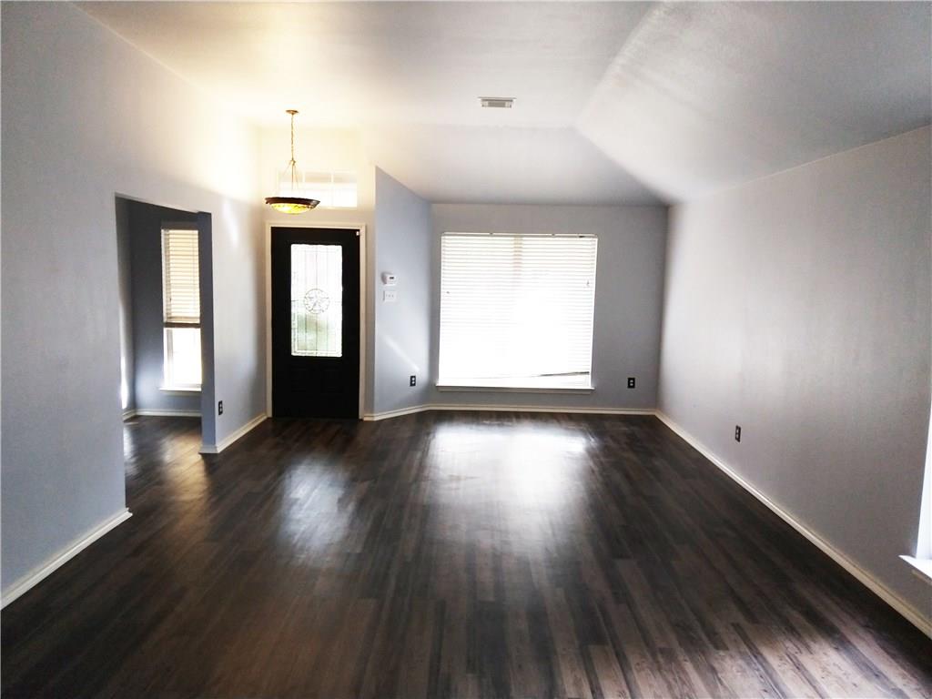 1007 Russwood Cv, Round Rock, TX 78681