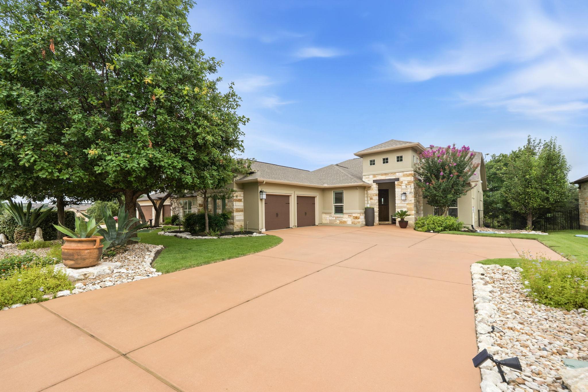 2021 Harvest Dance Dr, Leander, TX 78641