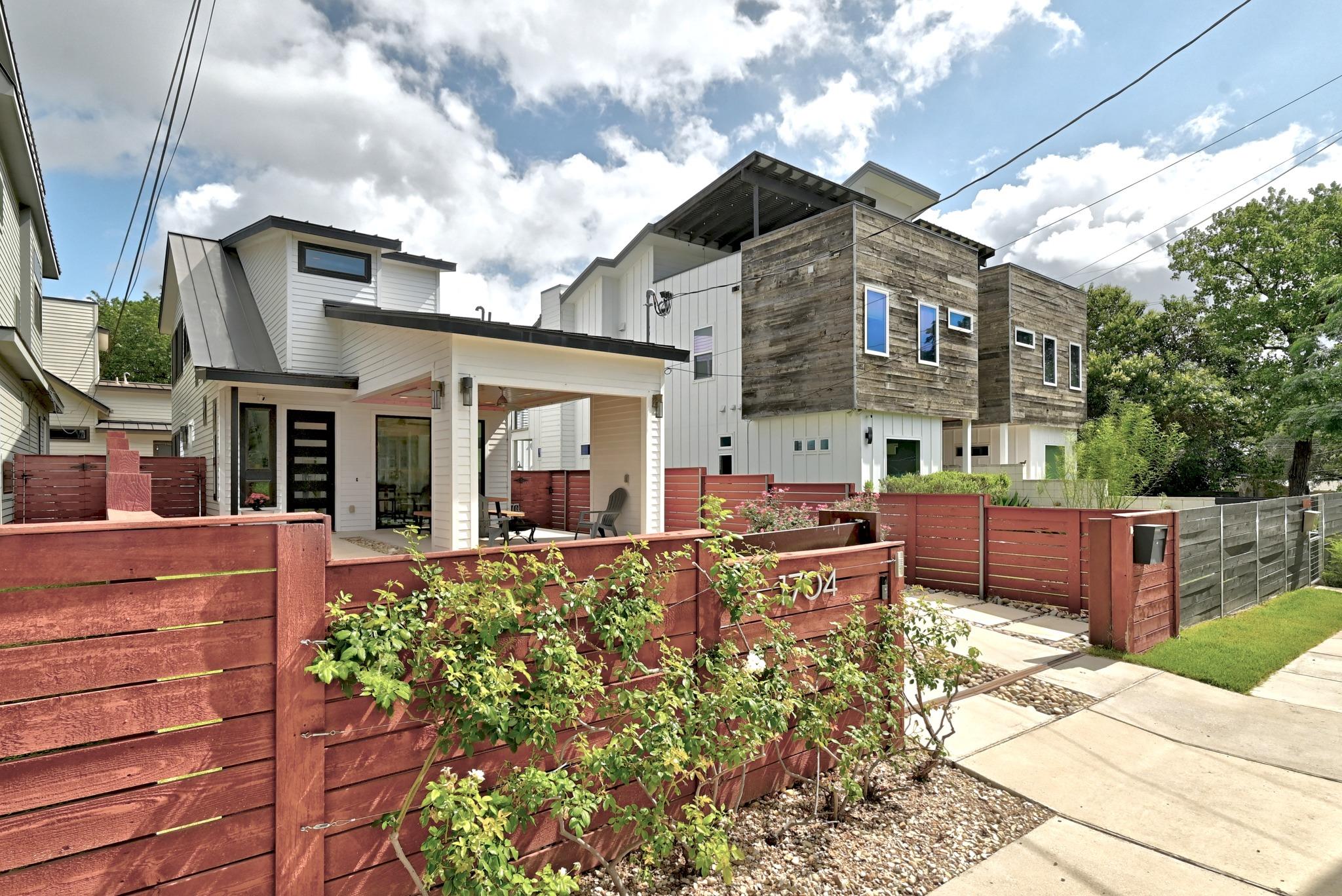 1704 E 13th St # B, Austin, TX 78702