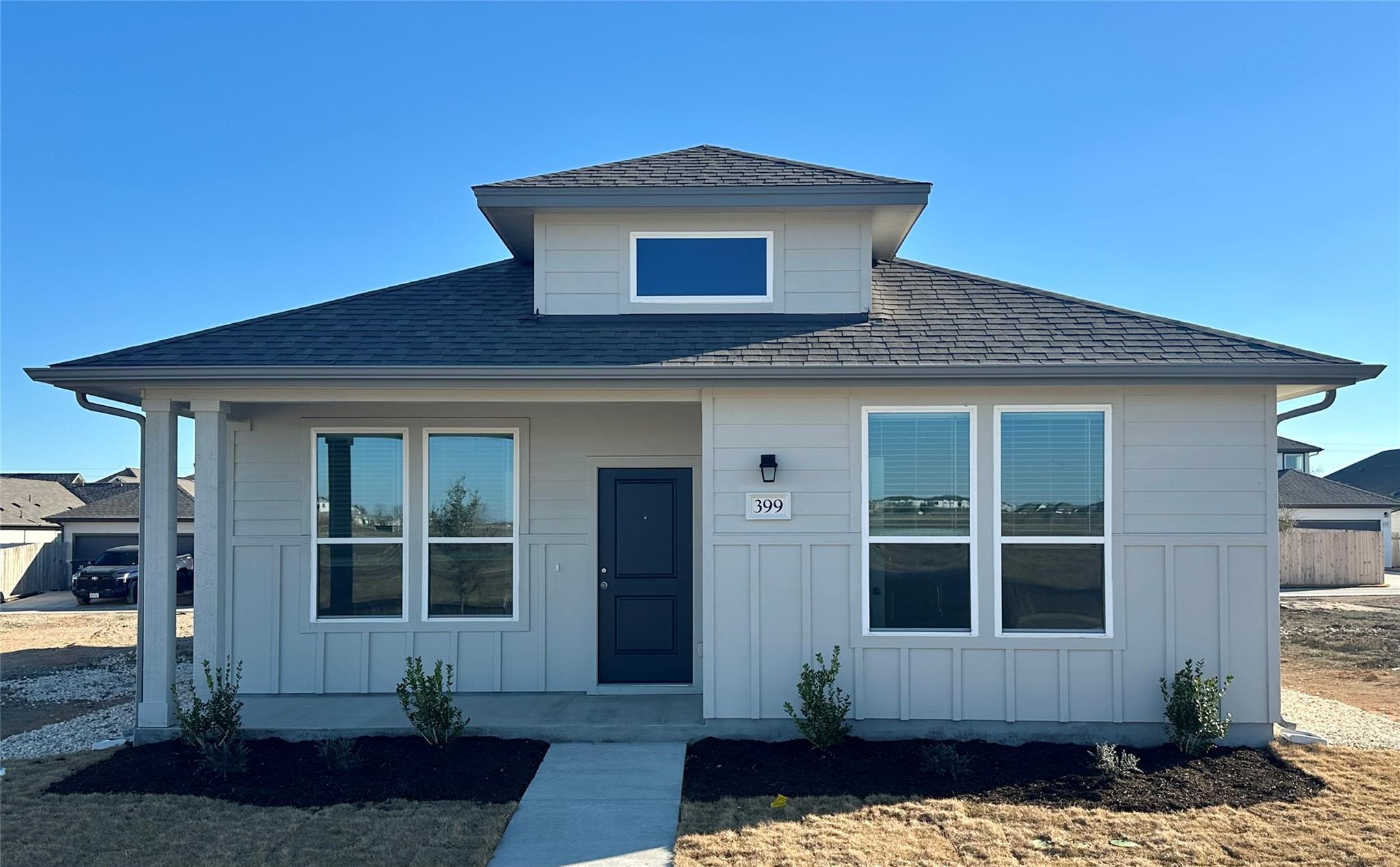 541 Porter Country Pkwy, Buda, TX 78610